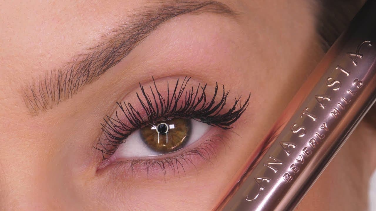 Anastasia Beverly Hills  Lash Brag® Jet-Black Volumizing Mascara 2